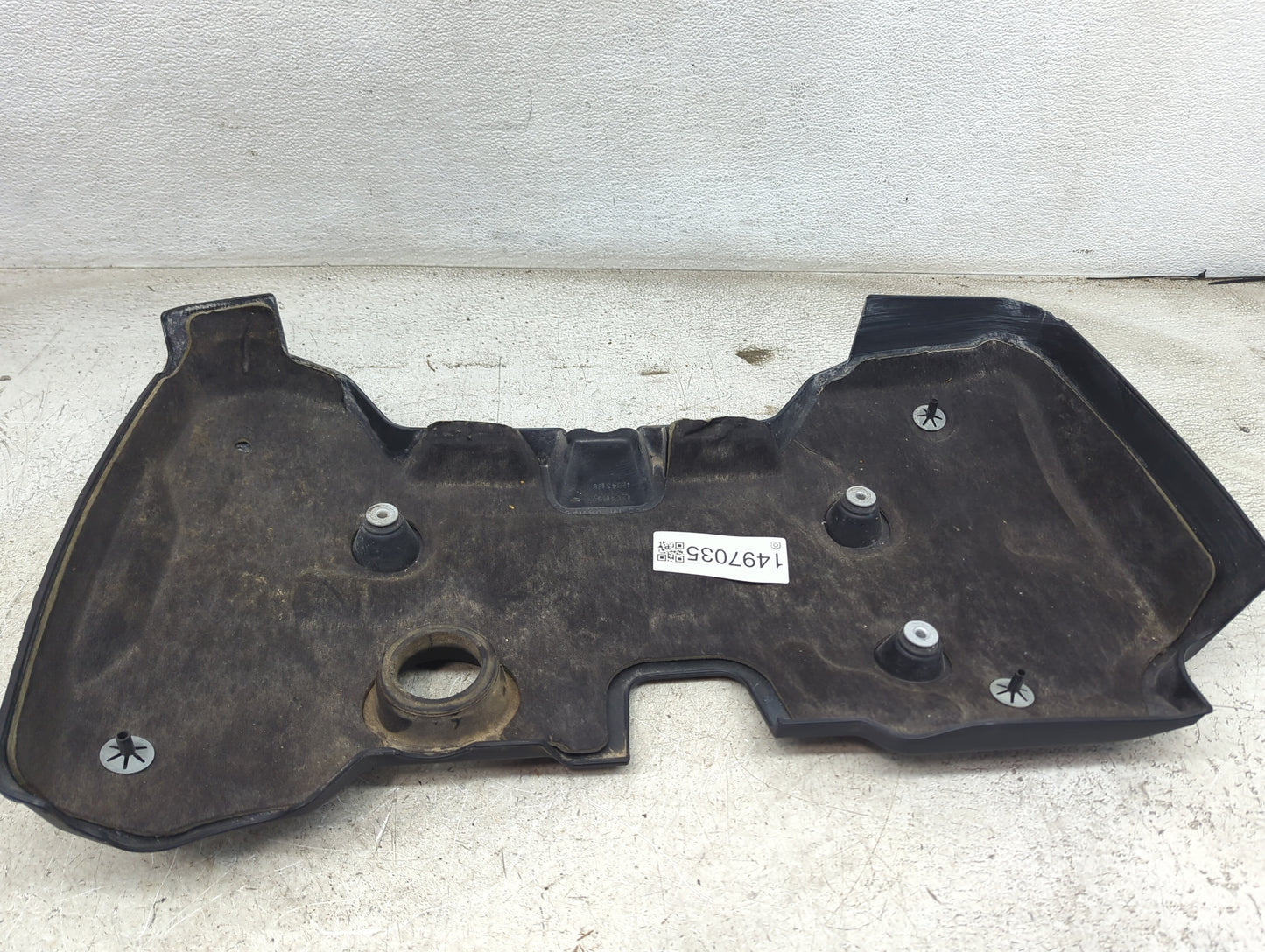 2014 Chevrolet Malibu Engine Cover 1497035 - Oemusedautoparts1.com