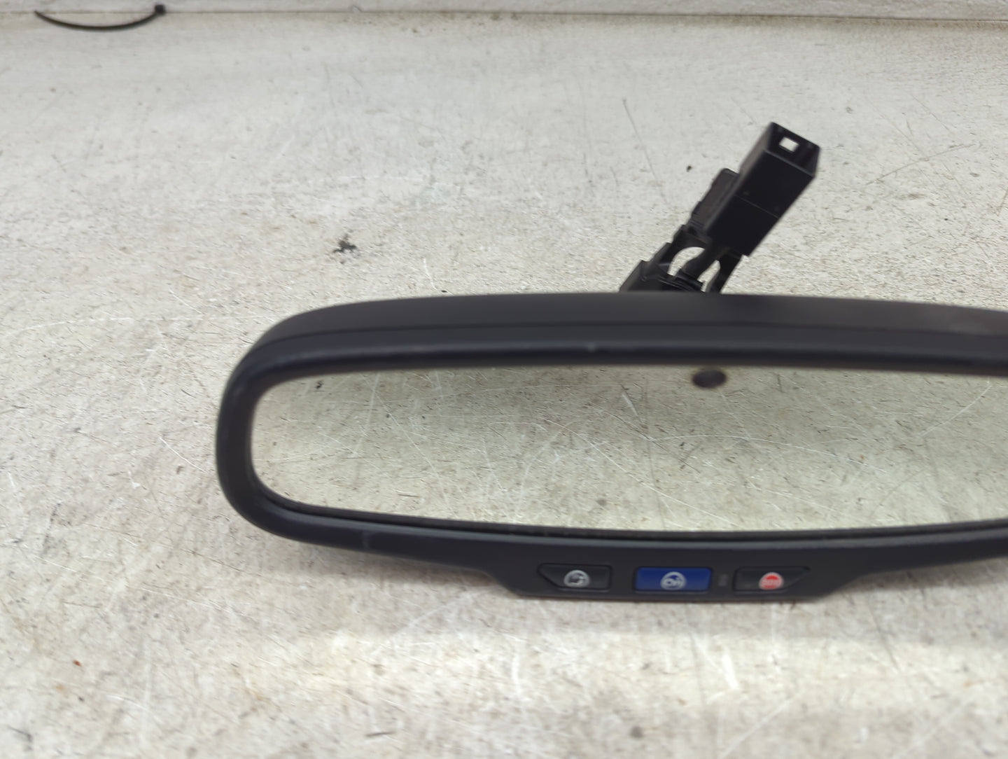2013-2016 Chevrolet Malibu Interior Rear View Mirror Replacement OEM P/N:13584891 Fits OEM Used Auto Parts - Oemusedautopart