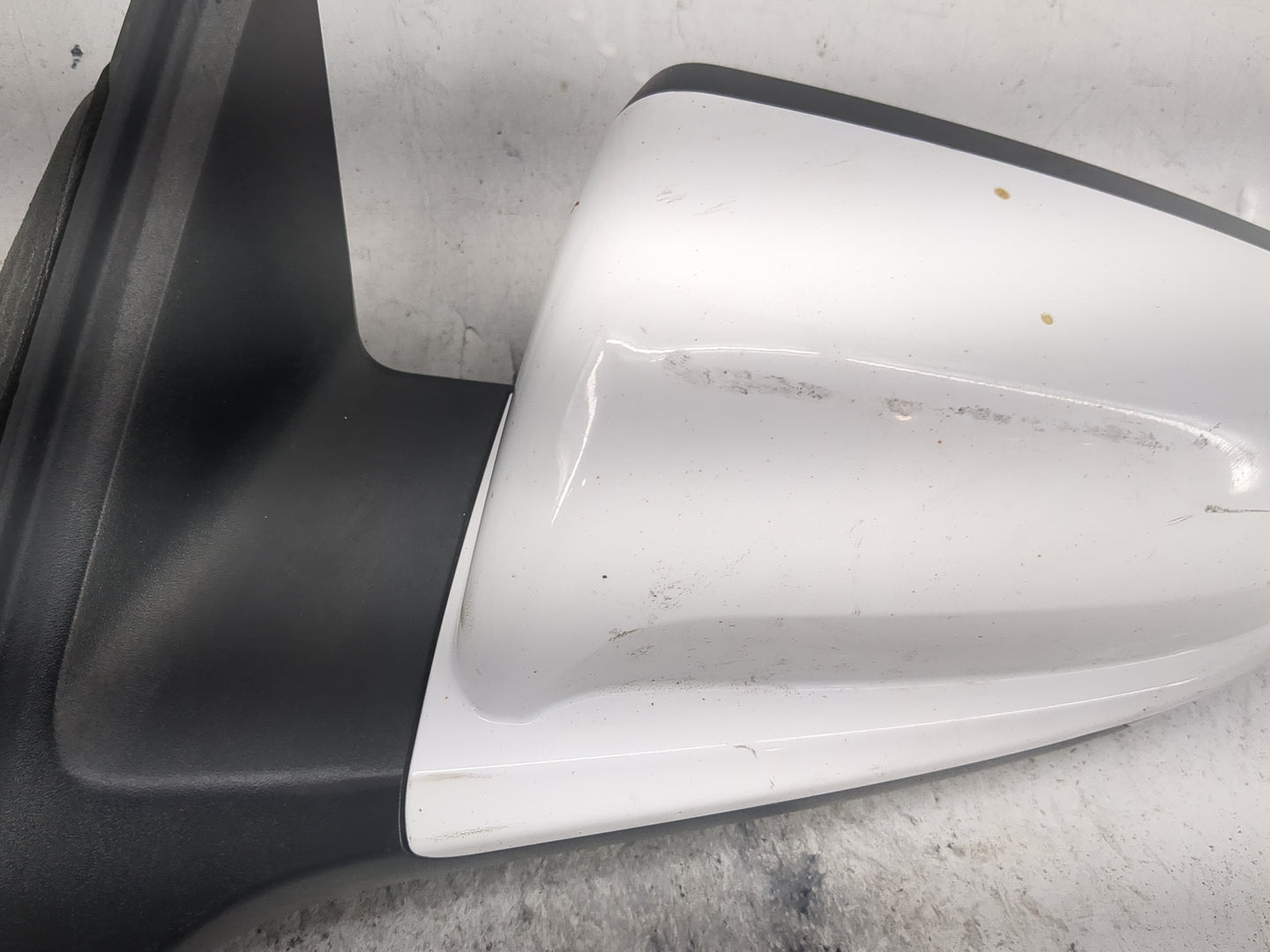 2014-2016 Chevrolet Malibu Driver Side View Mirror - Left Door Mirror OEM Used - Oemusedautoparts1.com