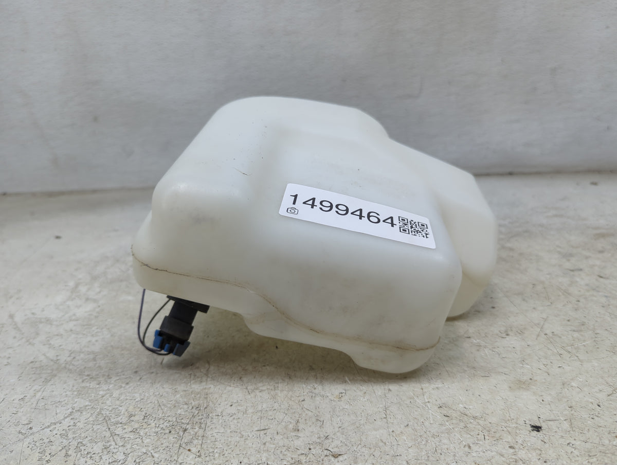 2013-2016 Chevrolet Malibu Windshield Washer Fluid Reservoir Bottle Oem 1499464 - Oemusedautoparts1.com