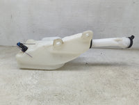 2013-2016 Chevrolet Malibu Windshield Washer Fluid Reservoir Bottle Oem 1499464 - Oemusedautoparts1.com