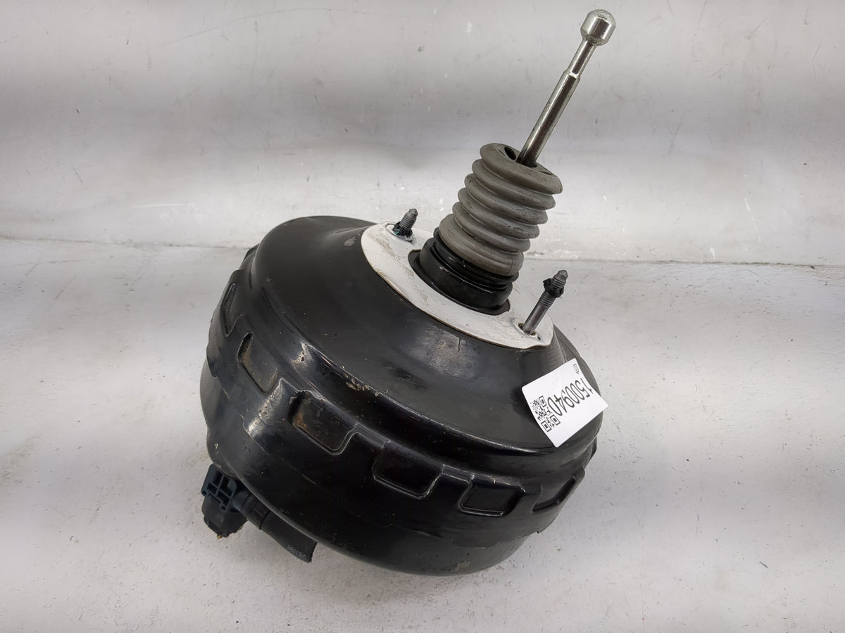 2013-2016 Chevrolet Malibu Power Brake Booster Oem 1500940 - Oemusedautoparts1.com