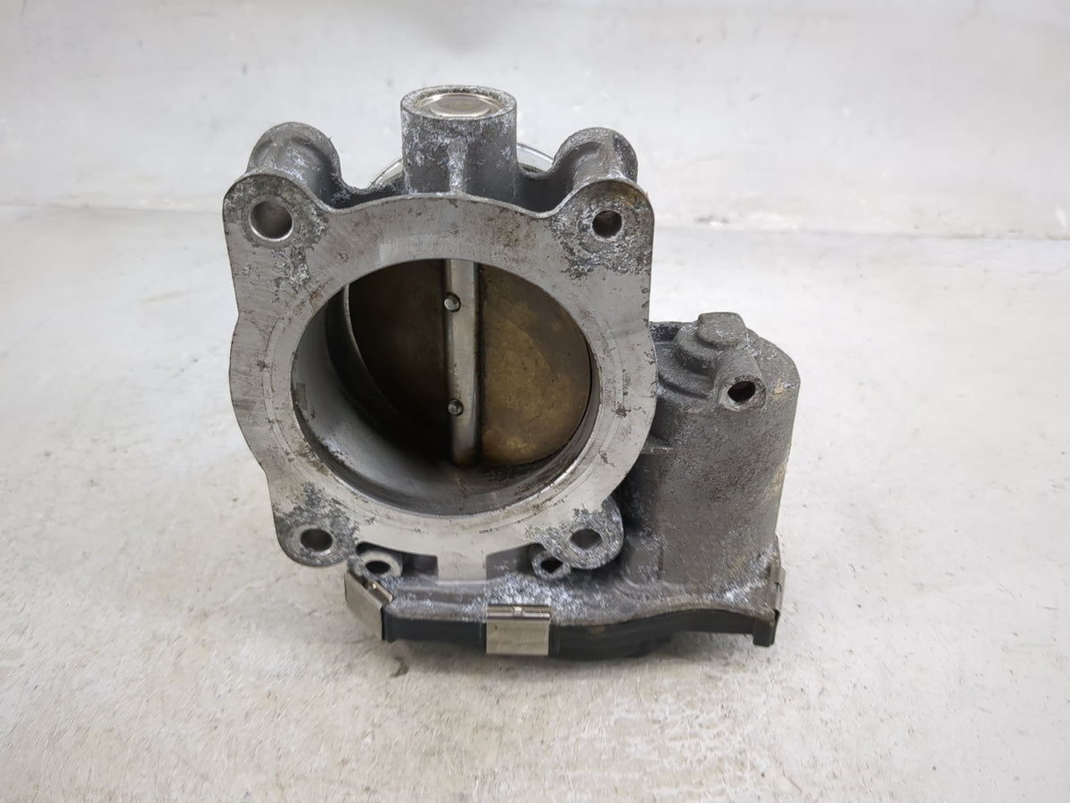2013-2015 Chevrolet Malibu Throttle Body P/N:12627217 Fits Fits 2013 2014 2015 2017 2018 2019 2020 OEM Used Auto Parts - Oem