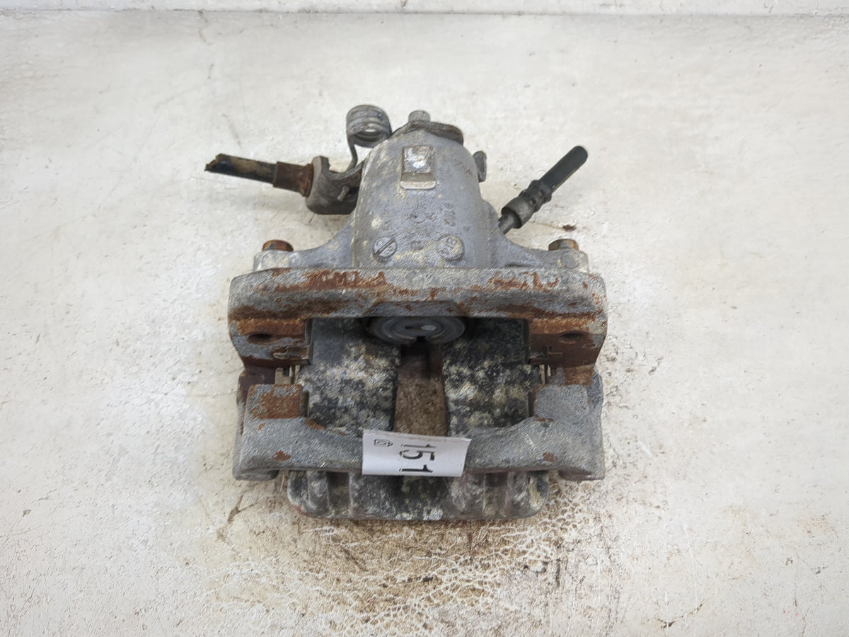 2014-2016 Chevrolet Malibu Rear Passenger Right Brake Caliper 1512111 - Oemusedautoparts1.com