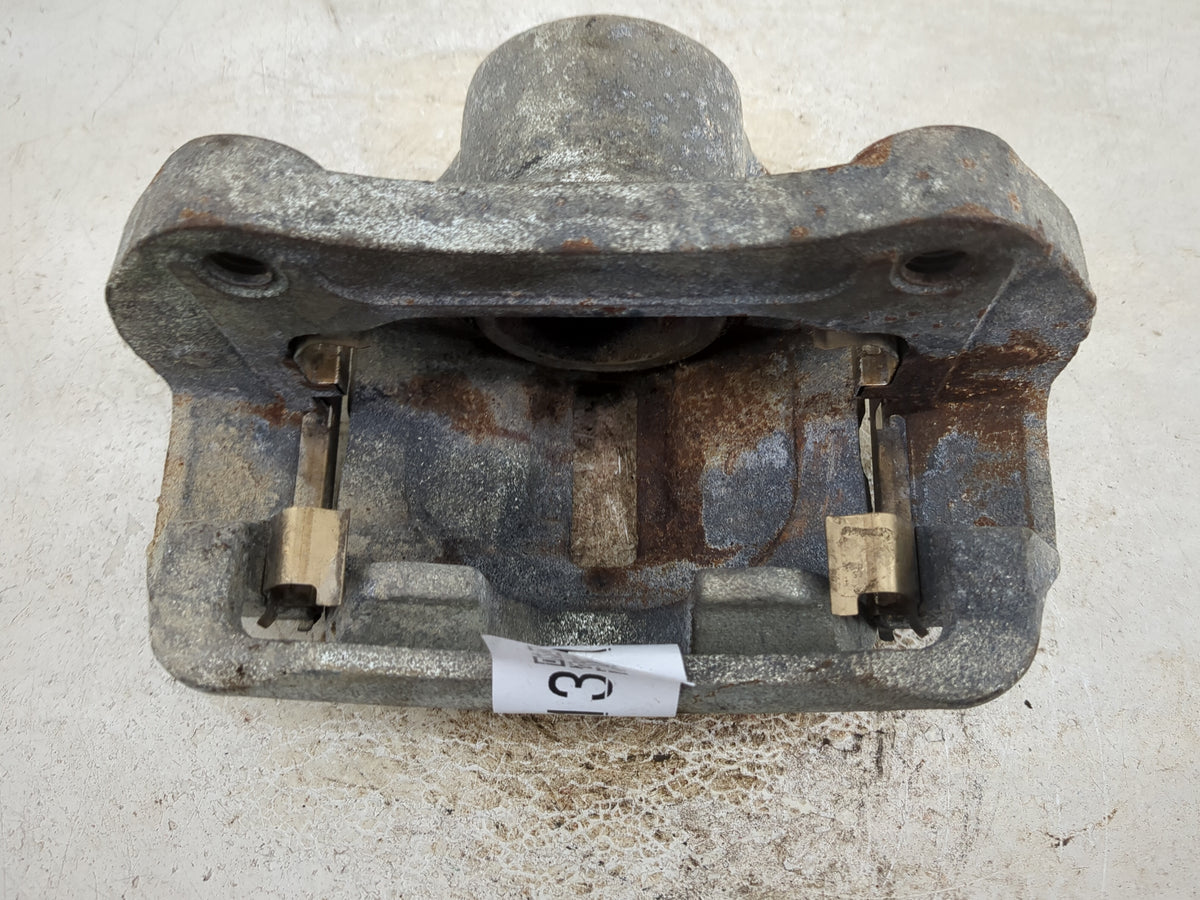 2013-2016 Chevrolet Malibu Front Driver Left Brake Caliper 1512113 - Oemusedautoparts1.com