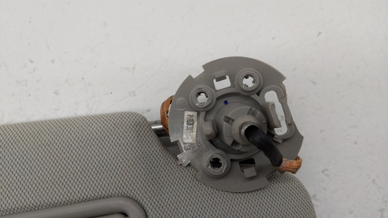 2013-2016 Chevrolet Malibu Sun Visor Shade Replacement Passenger Right Mirror Fits Fits 2013 2014 2015 2016 OEM Used Auto Pa