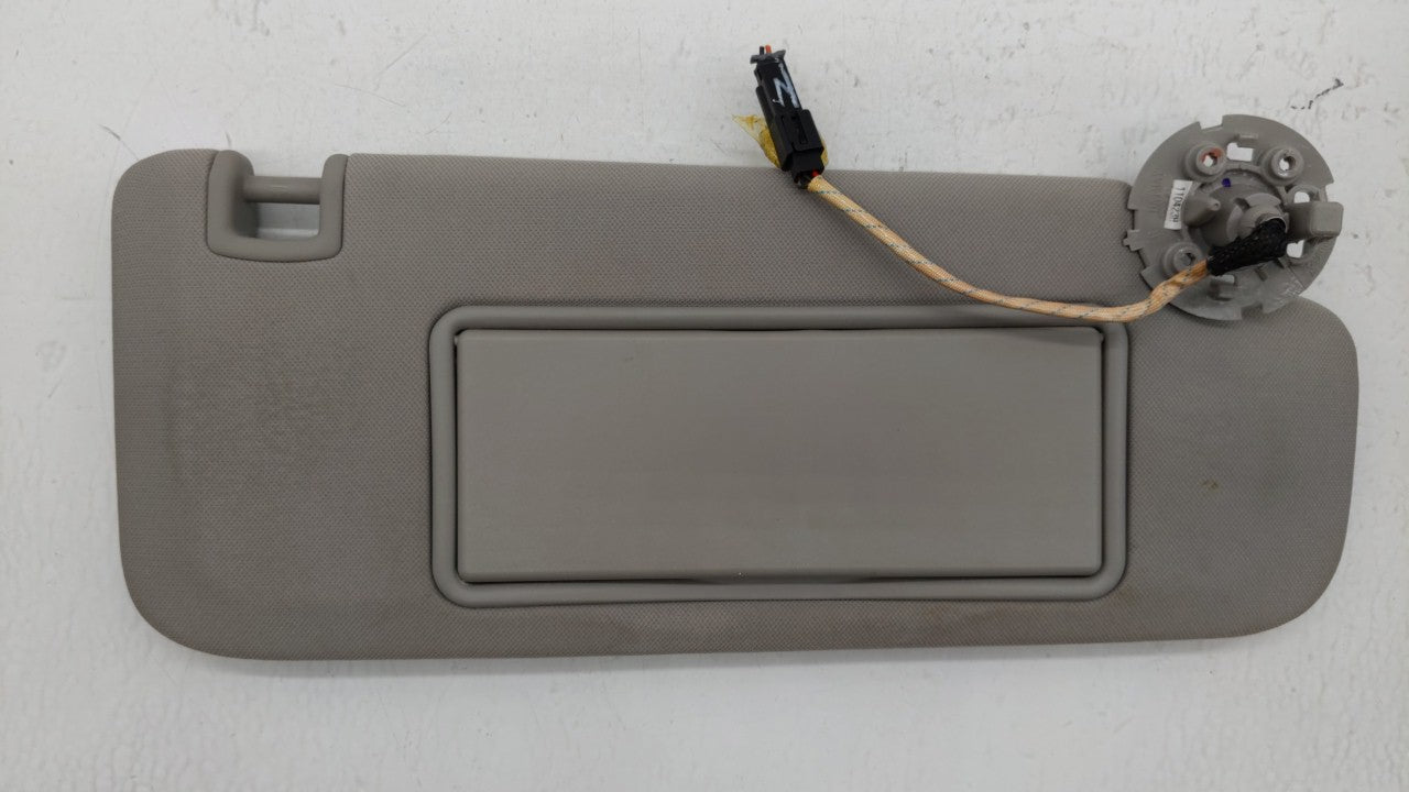 2013-2016 Chevrolet Malibu Sun Visor Shade Replacement Passenger Right Mirror Fits Fits 2013 2014 2015 2016 OEM Used Auto Pa