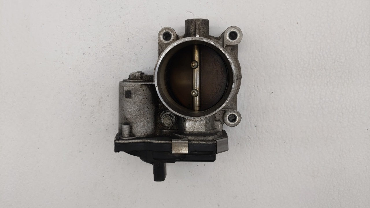 2013-2014 Chevrolet Malibu Throttle Body P/N:126321010A 12632101CA Fits Fits 2012 2013 2014 2015 OEM Used Auto Parts - Oemus