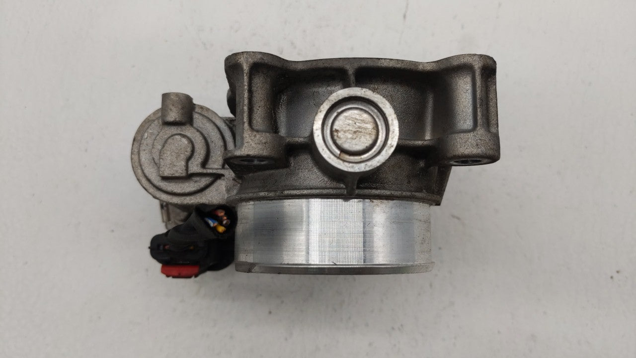 2013-2015 Chevrolet Malibu Throttle Body P/N:12627217DA Fits Fits 2013 2014 2015 2017 2018 OEM Used Auto Parts - Oemusedauto