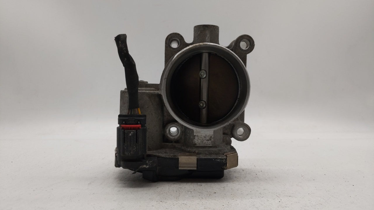 2013-2015 Chevrolet Malibu Throttle Body P/N:12627217DA Fits Fits 2013 2014 2015 2017 2018 OEM Used Auto Parts - Oemusedauto