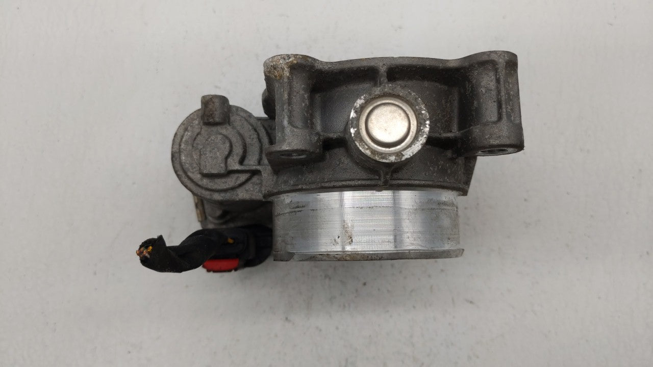 2013-2015 Chevrolet Malibu Throttle Body P/N:12627217DA Fits Fits 2013 2014 2015 2017 2018 OEM Used Auto Parts - Oemusedauto