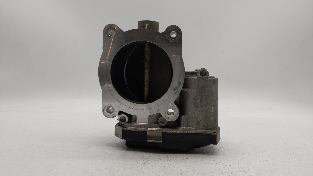 2013-2015 Chevrolet Malibu Throttle Body P/N:12627217DA Fits Fits 2013 2014 2015 2017 2018 OEM Used Auto Parts - Oemusedauto