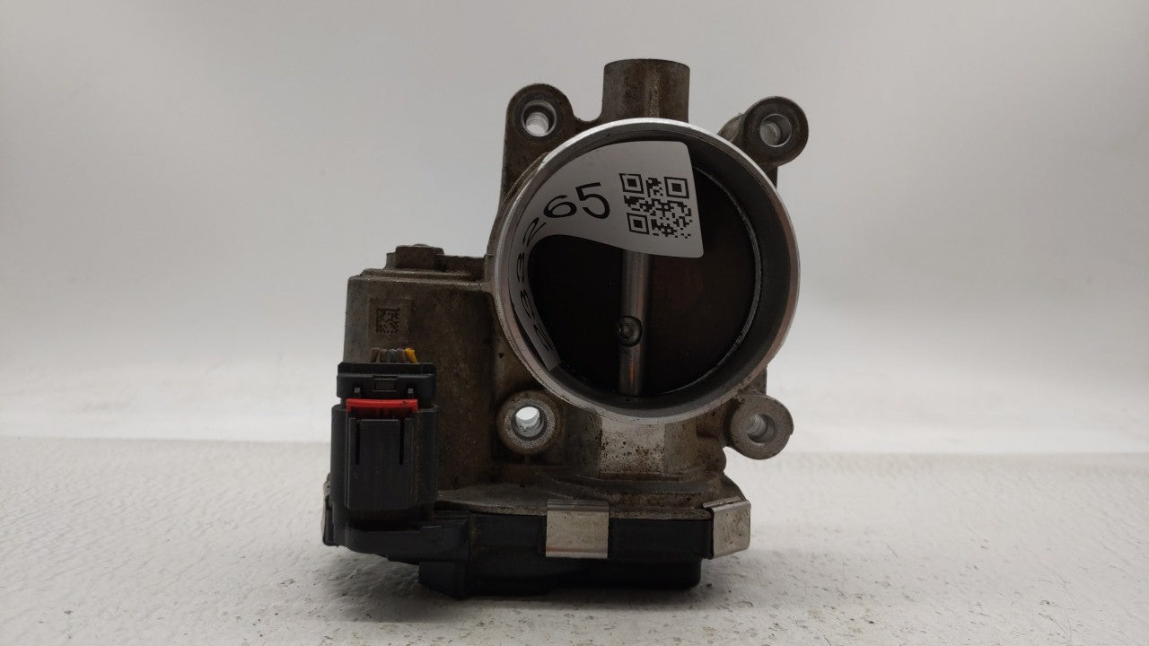 2013-2015 Chevrolet Malibu Throttle Body P/N:12627217DA 12669073DA Fits Fits 2013 2014 2015 2017 2018 OEM Used Auto Parts - 