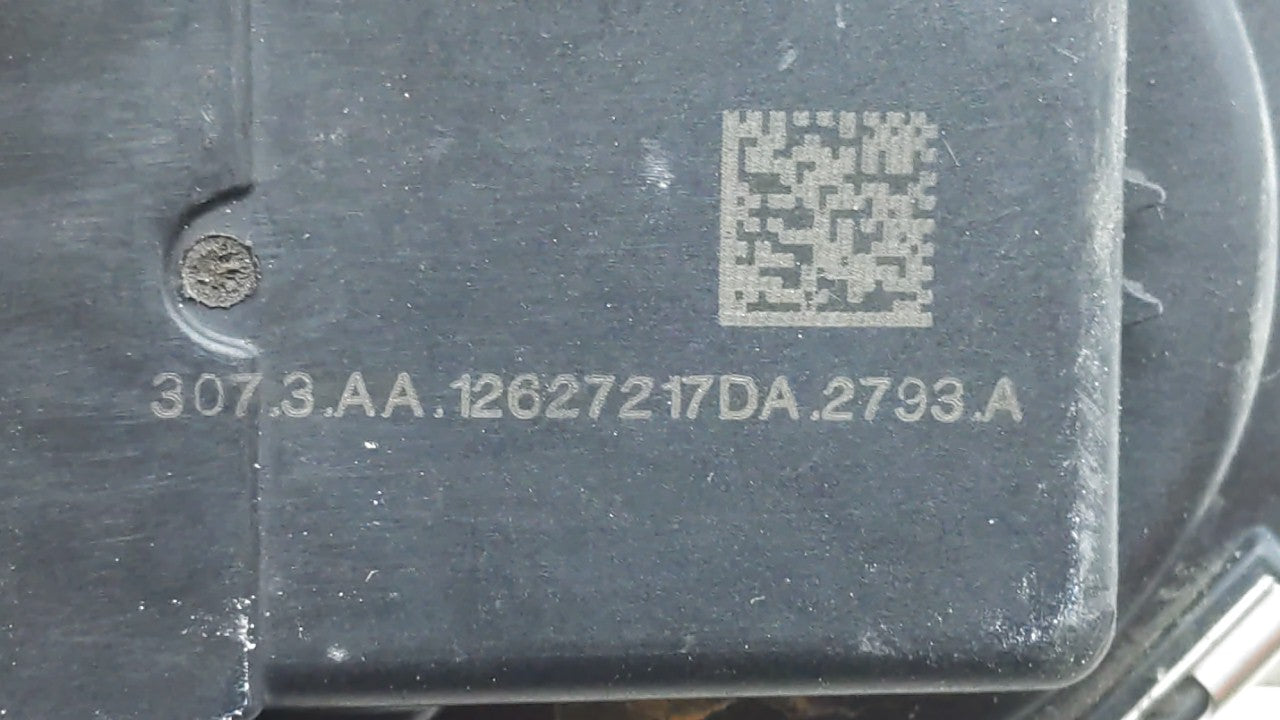 2013-2015 Chevrolet Malibu Throttle Body P/N:12627217DA 12669073DA Fits Fits 2013 2014 2015 2017 2018 OEM Used Auto Parts - 