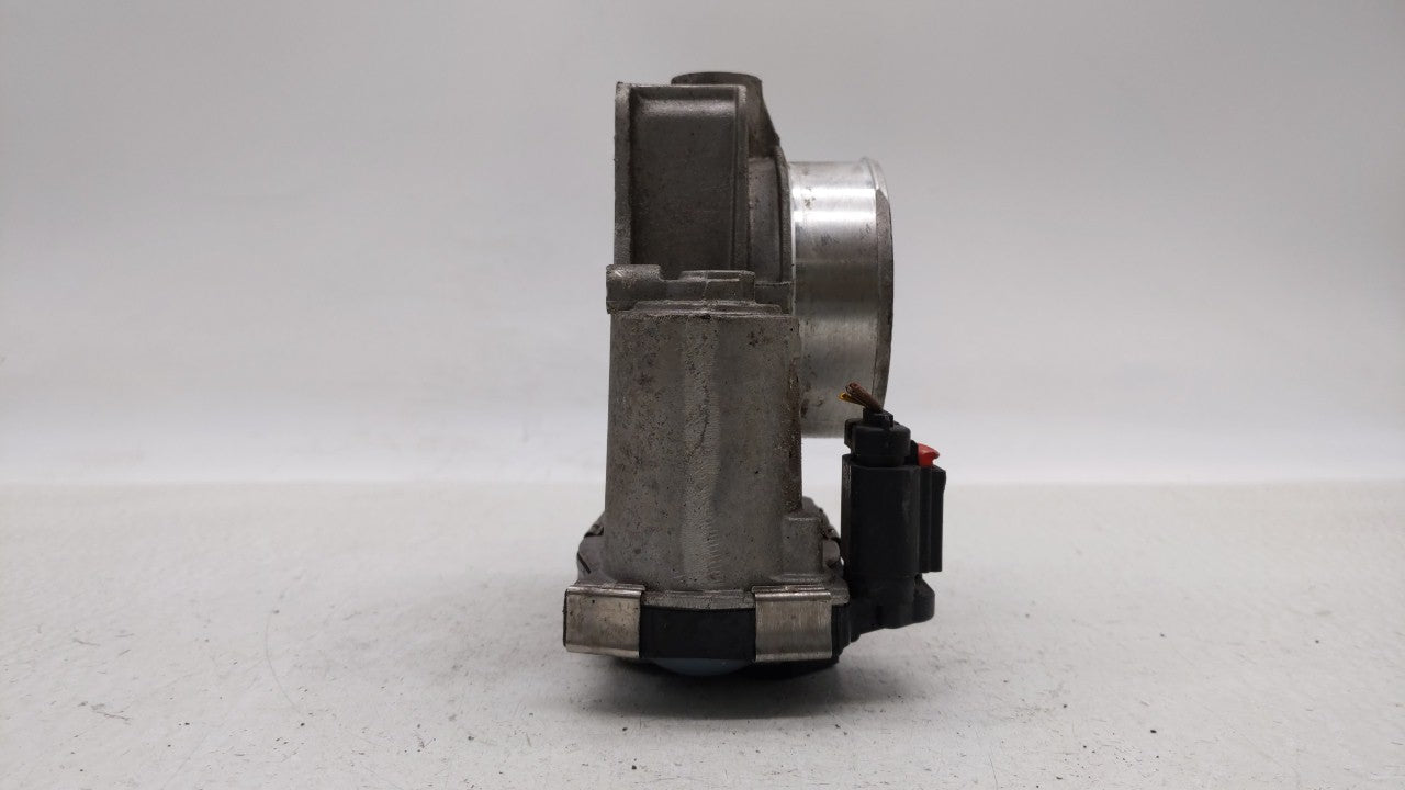 2013-2015 Chevrolet Malibu Throttle Body P/N:12627217DA 12669073DA Fits Fits 2013 2014 2015 2017 2018 OEM Used Auto Parts - 