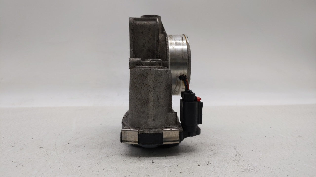 2013-2015 Chevrolet Malibu Throttle Body P/N:12627217DA 12669073DA Fits Fits 2013 2014 2015 2017 2018 OEM Used Auto Parts - 