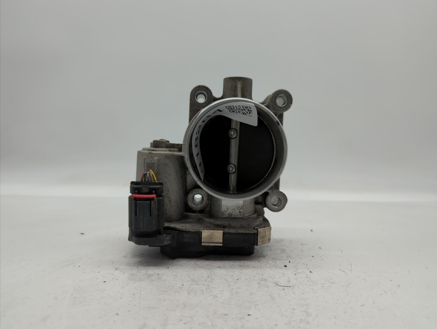 2013-2015 Chevrolet Malibu Throttle Body P/N:12627217DA 12669073DA Fits Fits 2013 2014 2015 2017 2018 OEM Used Auto Parts - 