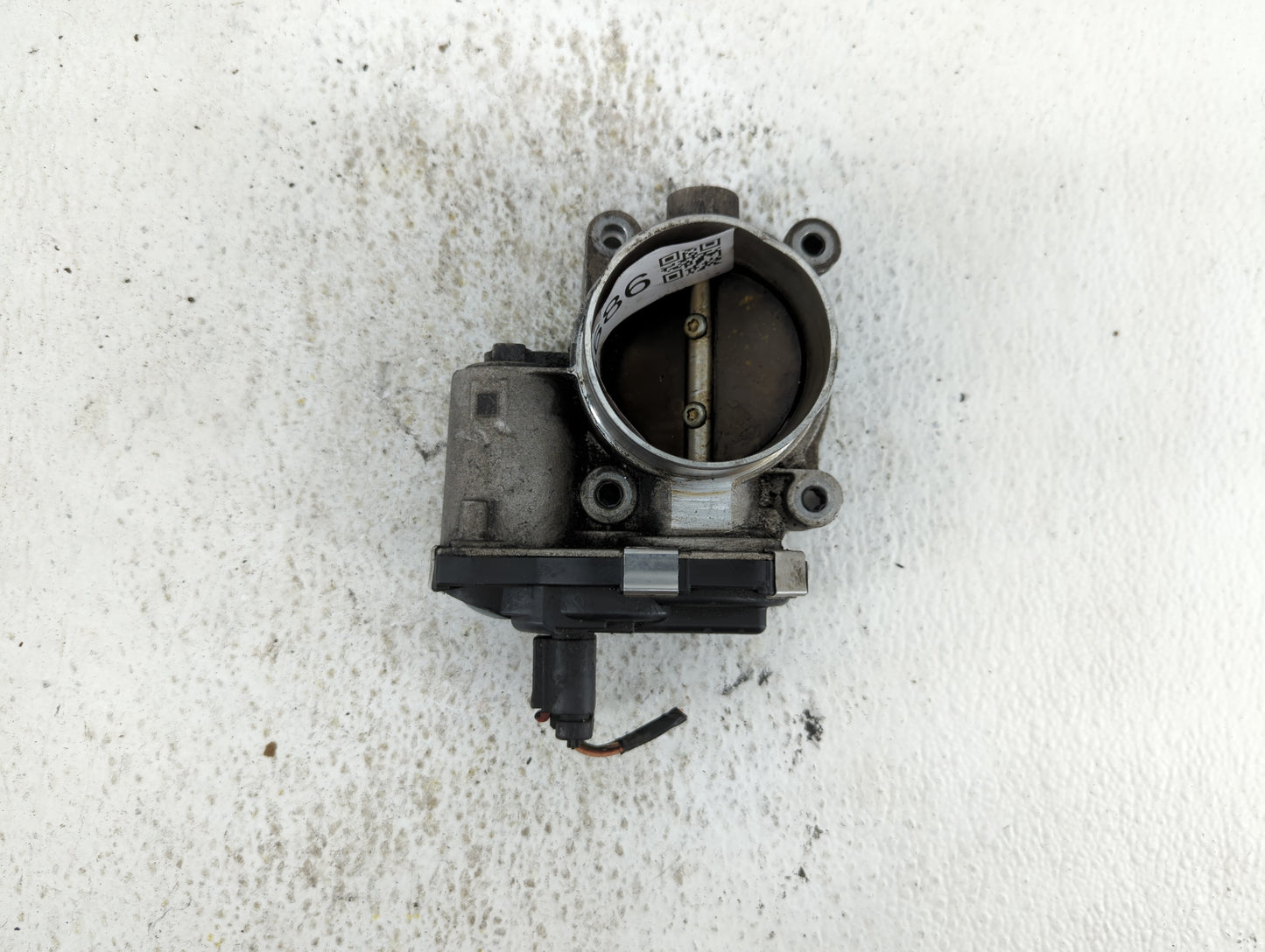 2013-2014 Chevrolet Malibu Throttle Body P/N:12627217DA 12632101CA Fits Fits 2012 2013 2014 2015 OEM Used Auto Parts - Oemus