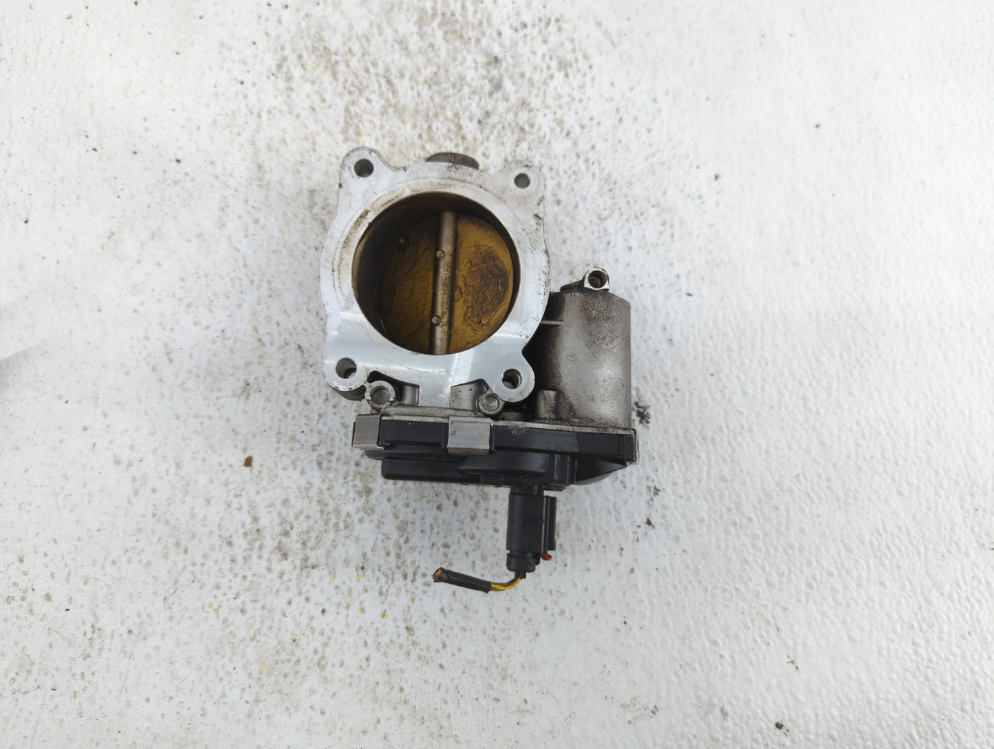 2013-2014 Chevrolet Malibu Throttle Body P/N:12627217DA 12632101CA Fits Fits 2012 2013 2014 2015 OEM Used Auto Parts - Oemus