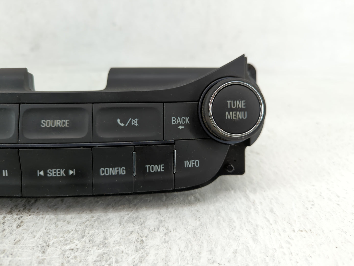 2014-2016 Chevrolet Malibu Am Fm Cd Player Radio Receiver - Oemusedautoparts1.com