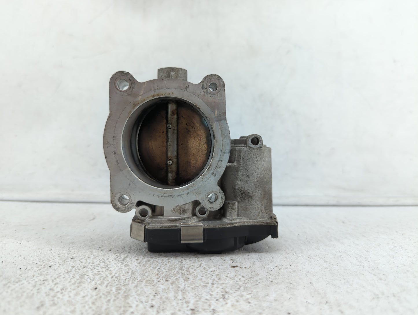 2013-2015 Chevrolet Malibu Throttle Body P/N:12670839AA 12627217DA, 12669073DA Fits Fits 2013 2014 2015 2017 2018 OEM Used A