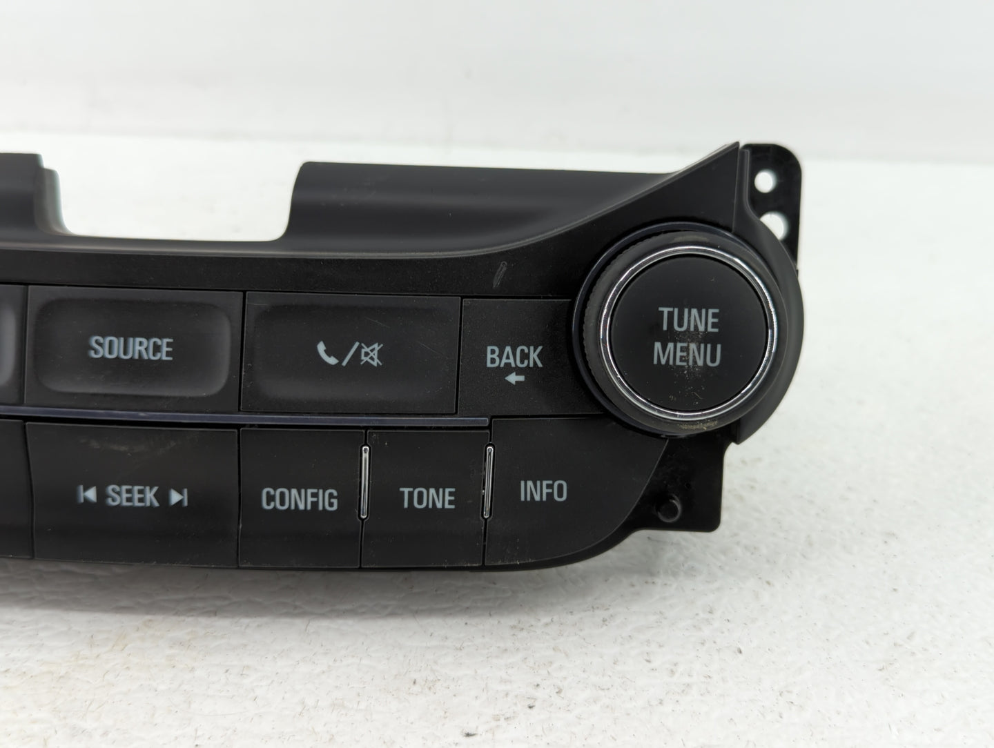 2014-2016 Chevrolet Malibu Am Fm Cd Player Radio Receiver - Oemusedautoparts1.com