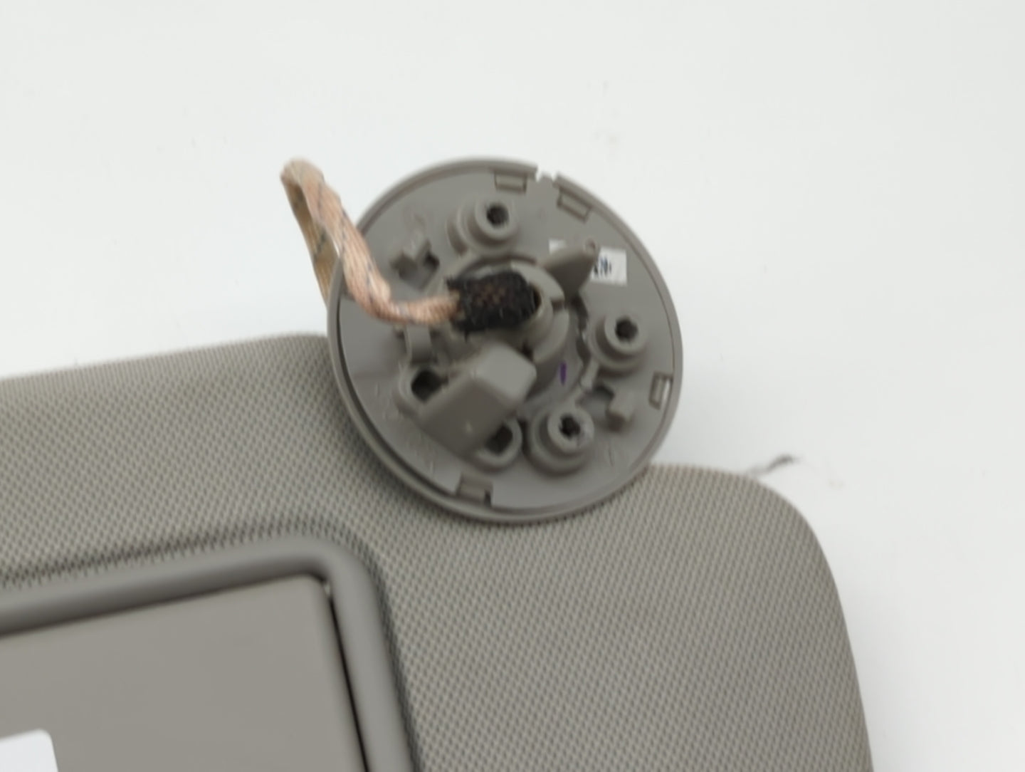 2013-2016 Chevrolet Malibu Sun Visor Shade Replacement Passenger Right Mirror Fits Fits 2013 2014 2015 2016 OEM Used Auto Pa