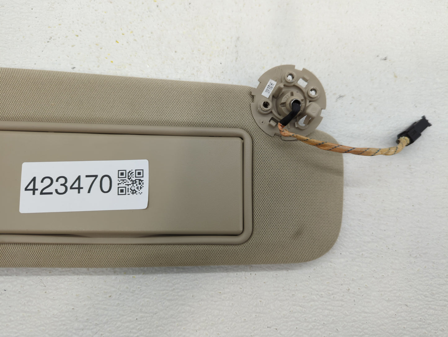 2013-2016 Chevrolet Malibu Sun Visor Shade Replacement Passenger Right Mirror Fits Fits 2013 2014 2015 2016 OEM Used Auto Pa