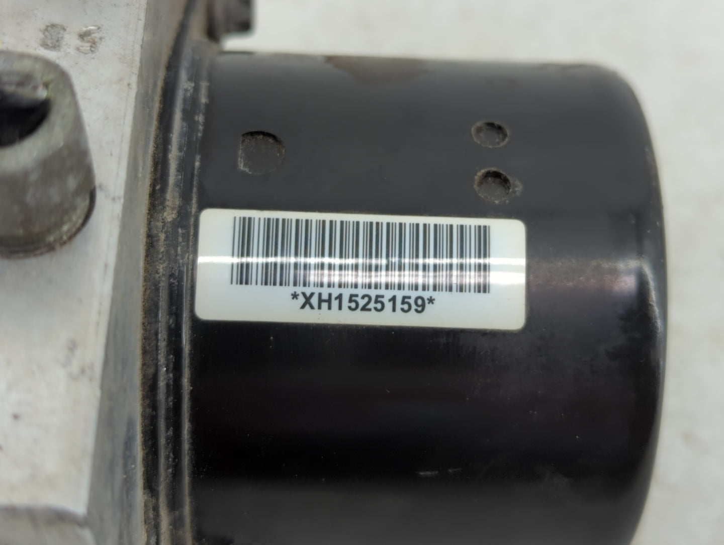 2013-2016 Chevrolet Malibu ABS Pump Control Module Replacement P/N:22863598 25867265, 22810057 Fits Fits 2012 2013 2014 2015