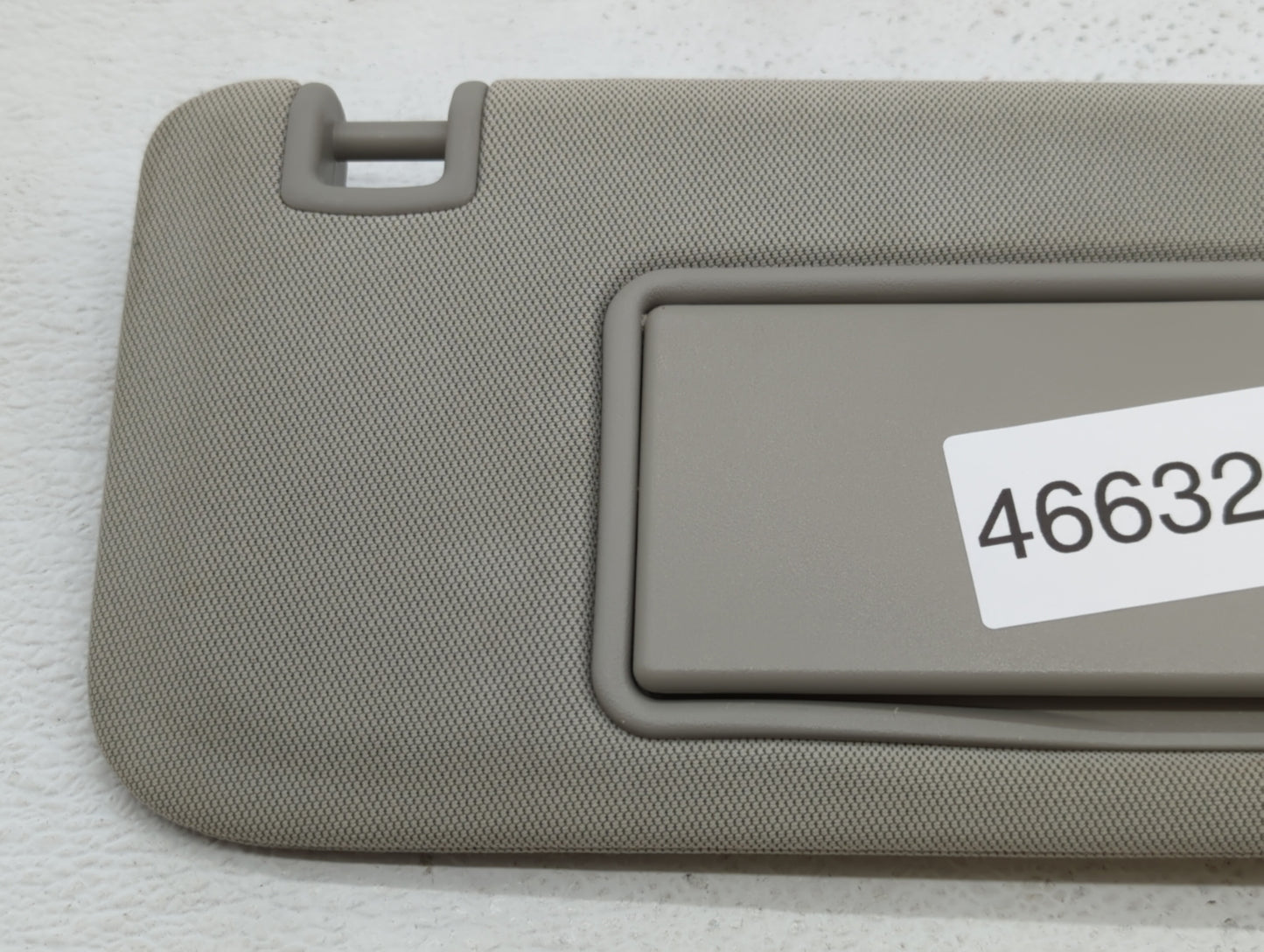 2013-2016 Chevrolet Malibu Sun Visor Shade Replacement Passenger Right Mirror Fits Fits 2013 2014 2015 2016 OEM Used Auto Pa