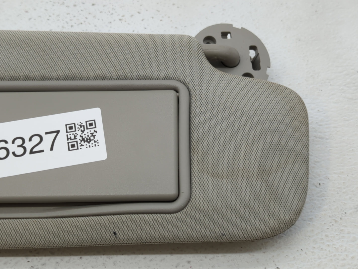 2013-2016 Chevrolet Malibu Sun Visor Shade Replacement Passenger Right Mirror Fits Fits 2013 2014 2015 2016 OEM Used Auto Pa