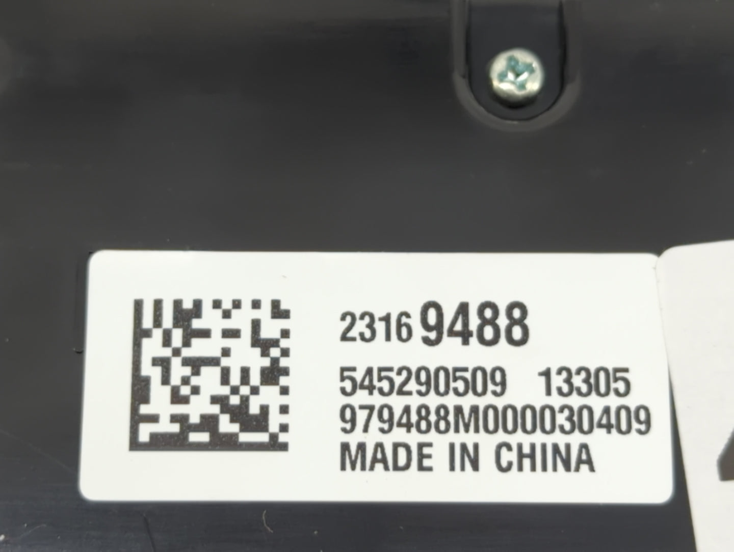 2014-2014 Chevrolet Malibu Am Fm Cd Player Radio Receiver - Oemusedautoparts1.com