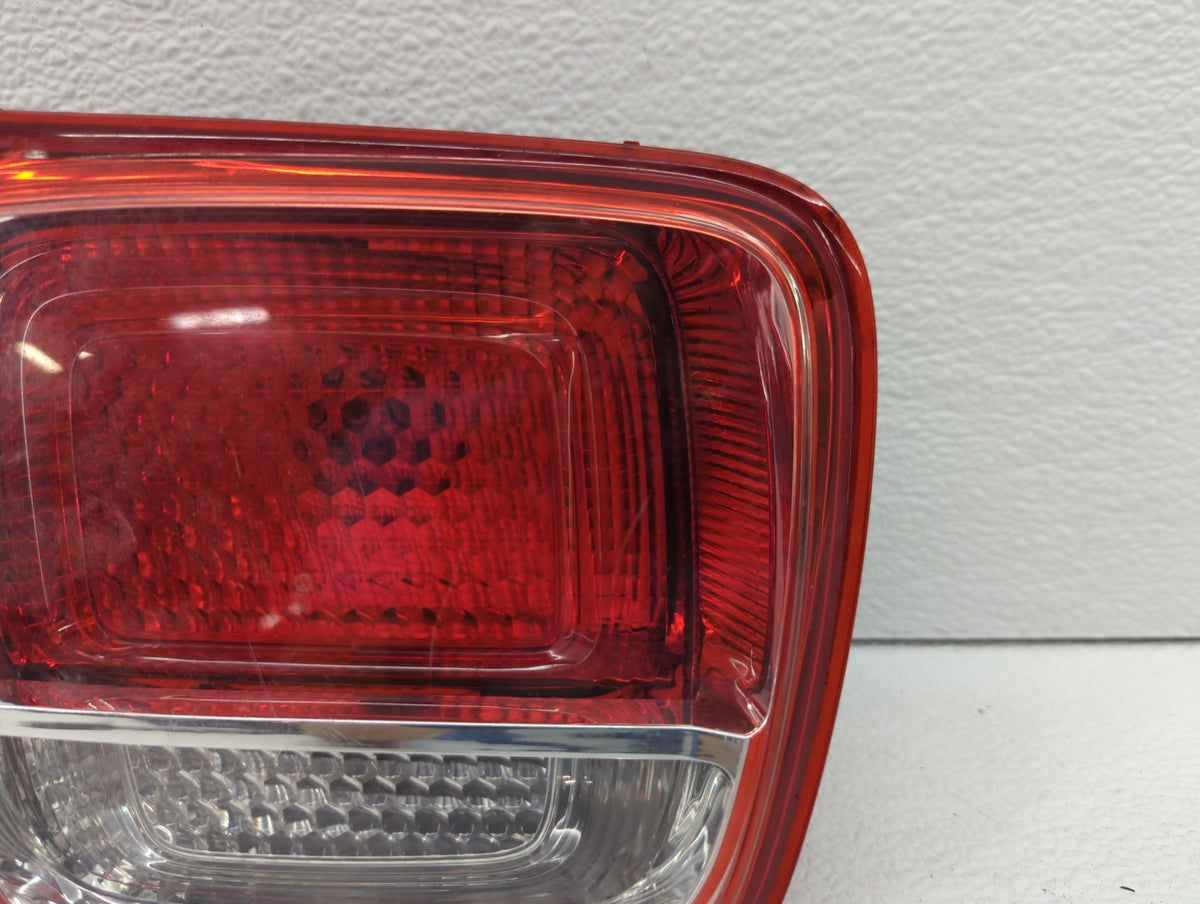 2013-2016 Chevrolet Malibu Tail Light Assembly Driver Left OEM P/N:22871115 22907311 Fits Fits 2013 2014 2015 2016 OEM Used 