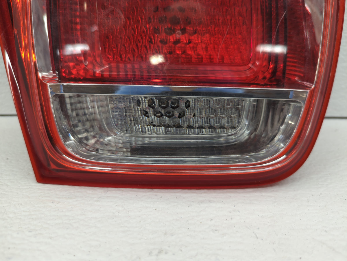 2013-2016 Chevrolet Malibu Tail Light Assembly Driver Left OEM P/N:22871115 22907311 Fits Fits 2013 2014 2015 2016 OEM Used 