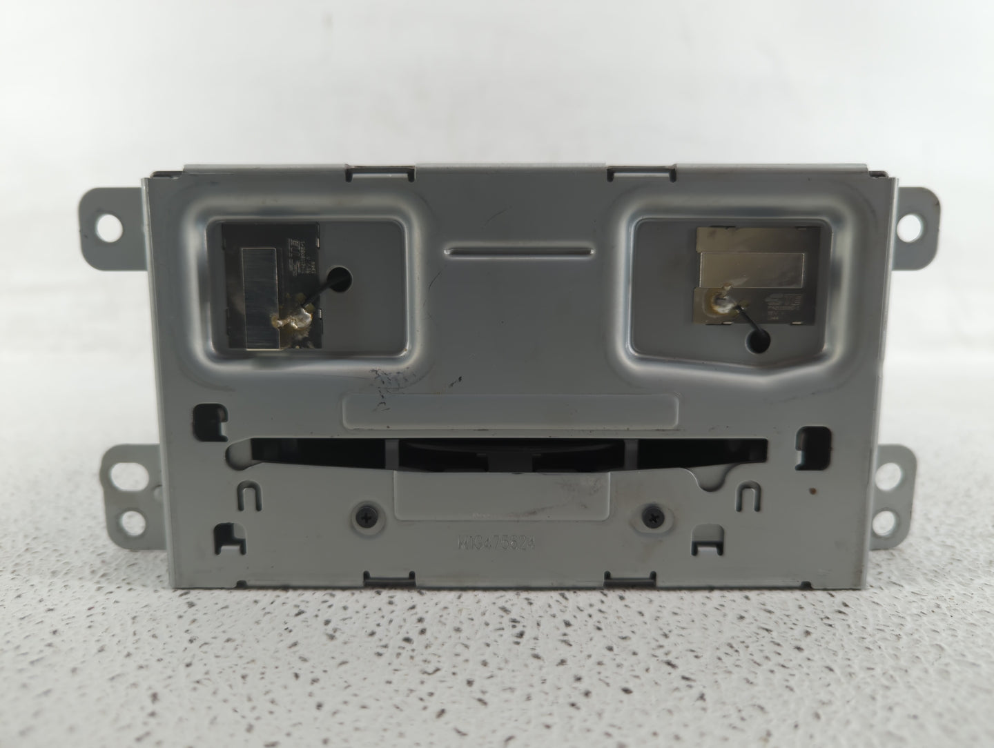 2014-2016 Chevrolet Malibu Radio AM FM Cd Player Receiver Replacement P/N:23235332 23284461, 23495272 Fits Fits 2014 2015 20