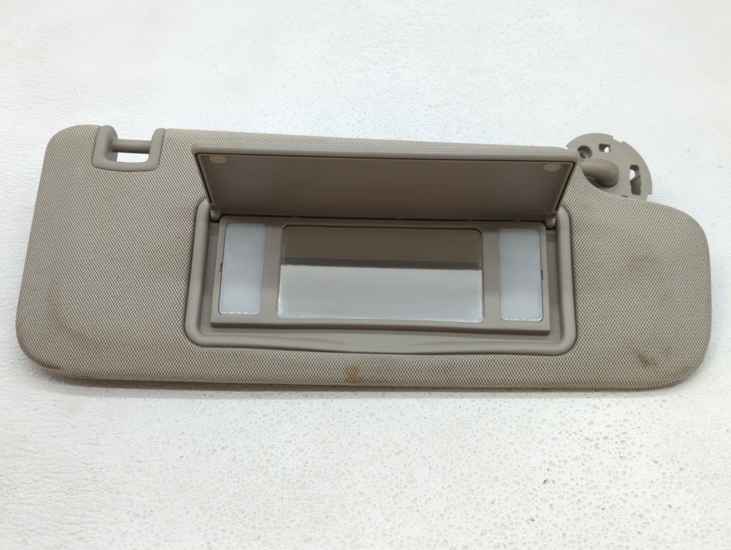 2013-2016 Chevrolet Malibu Sun Visor Shade Replacement Passenger Right Mirror Fits Fits 2013 2014 2015 2016 OEM Used Auto Pa