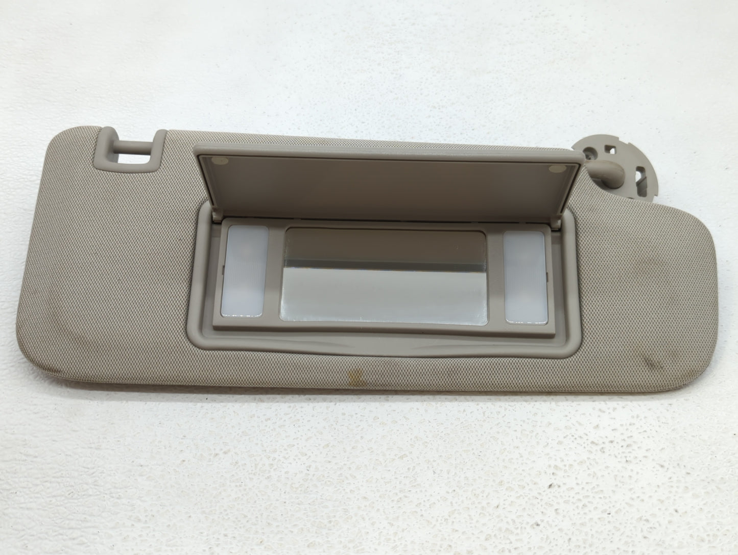 2013-2016 Chevrolet Malibu Sun Visor Shade Replacement Passenger Right Mirror Fits Fits 2013 2014 2015 2016 OEM Used Auto Pa