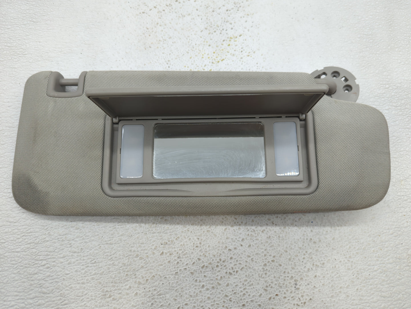 2013-2016 Chevrolet Malibu Sun Visor Shade Replacement Passenger Right Mirror Fits Fits 2013 2014 2015 2016 OEM Used Auto Pa