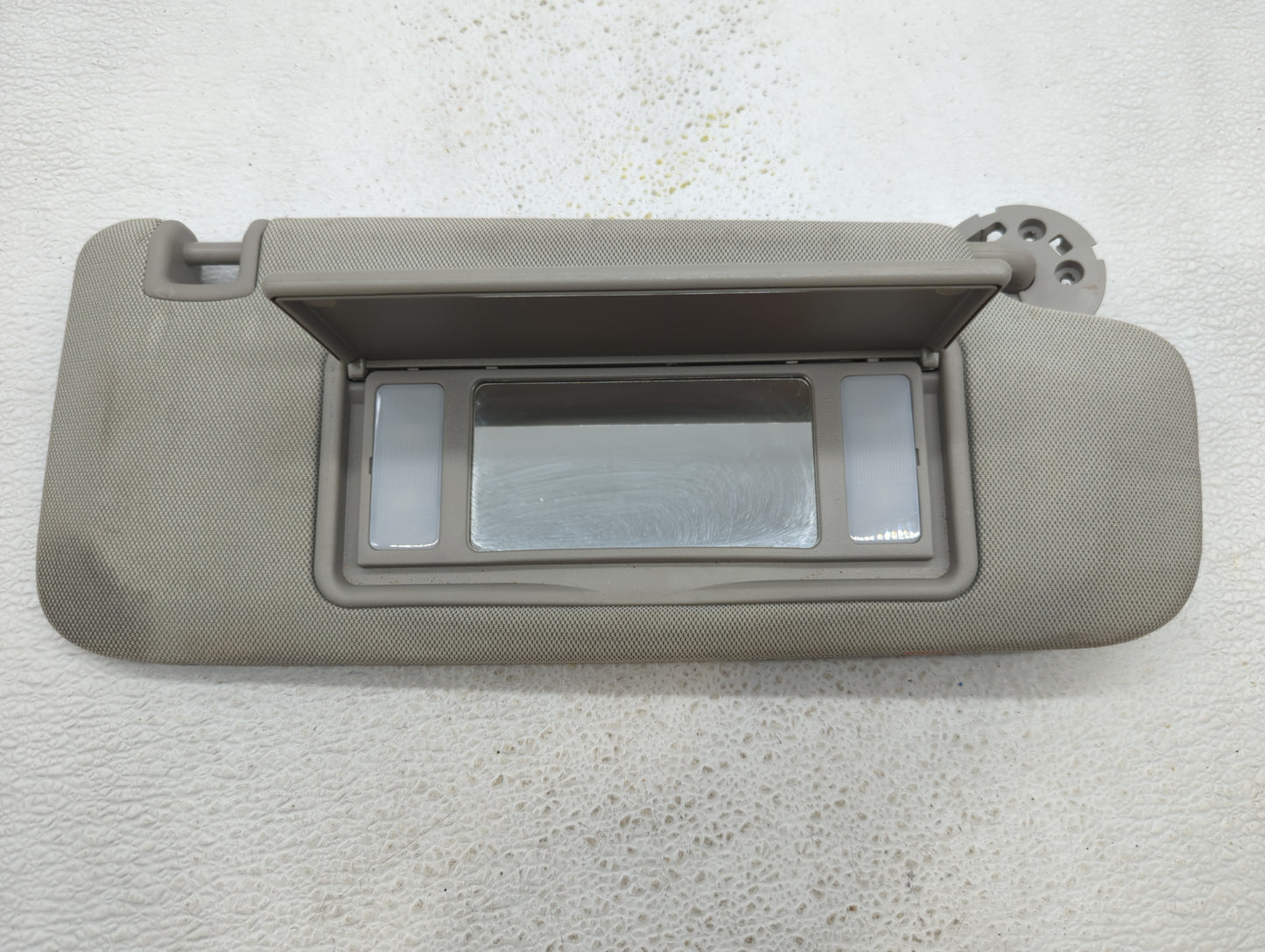 2013-2016 Chevrolet Malibu Sun Visor Shade Replacement Passenger Right Mirror Fits Fits 2013 2014 2015 2016 OEM Used Auto Pa