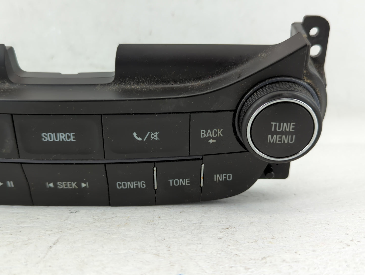 2014-2016 Chevrolet Malibu Am Fm Cd Player Radio Receiver - Oemusedautoparts1.com