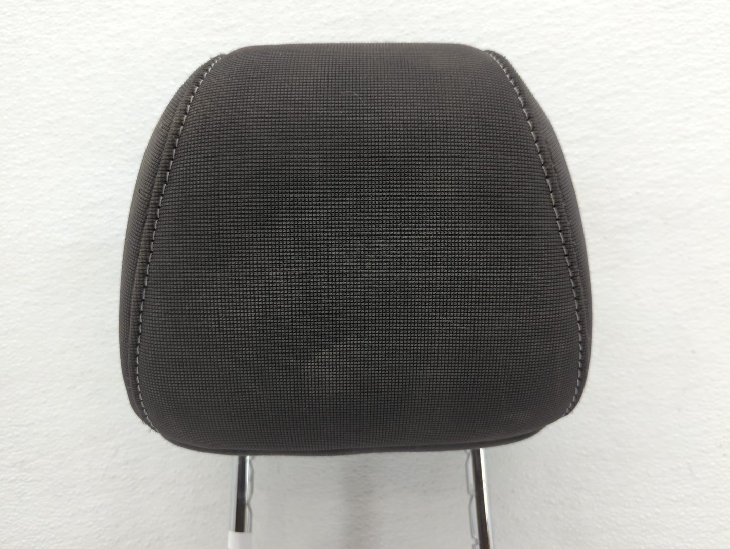 2014-2015 Chevrolet Malibu Headrest Head Rest Front Driver Passenger Seat - Oemusedautoparts1.com