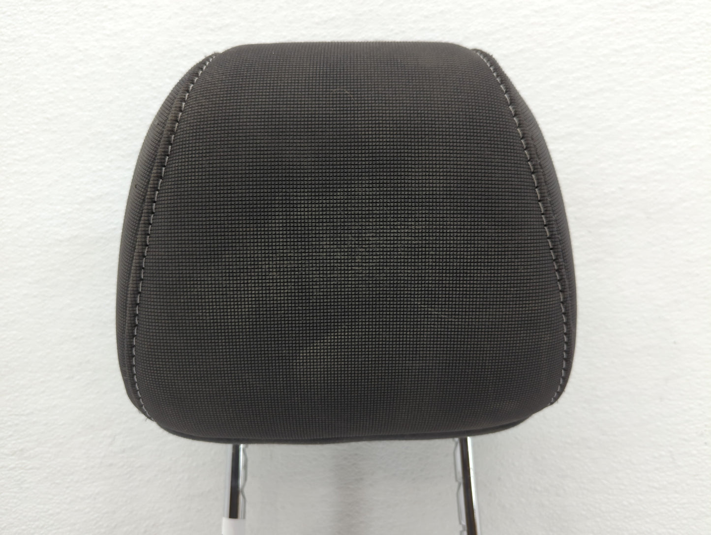 2014-2015 Chevrolet Malibu Headrest Head Rest Front Driver Passenger Seat - Oemusedautoparts1.com