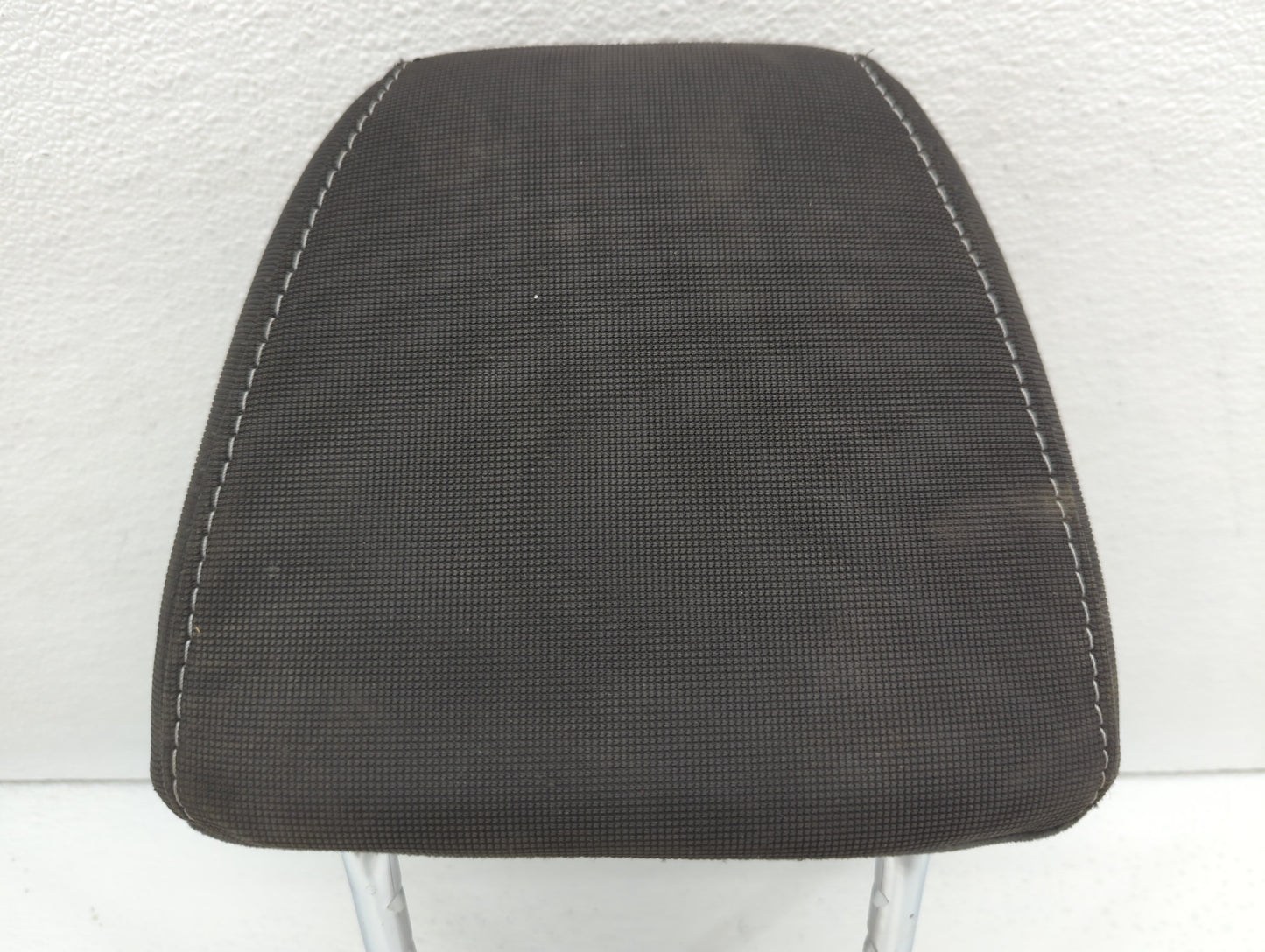 2014-2015 Chevrolet Malibu Headrest Head Rest Front Driver Passenger Seat - Oemusedautoparts1.com