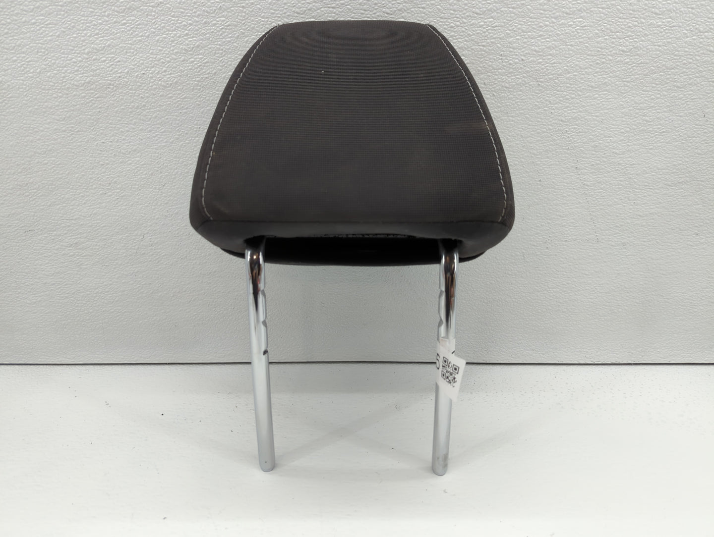 2014-2015 Chevrolet Malibu Headrest Head Rest Front Driver Passenger Seat - Oemusedautoparts1.com