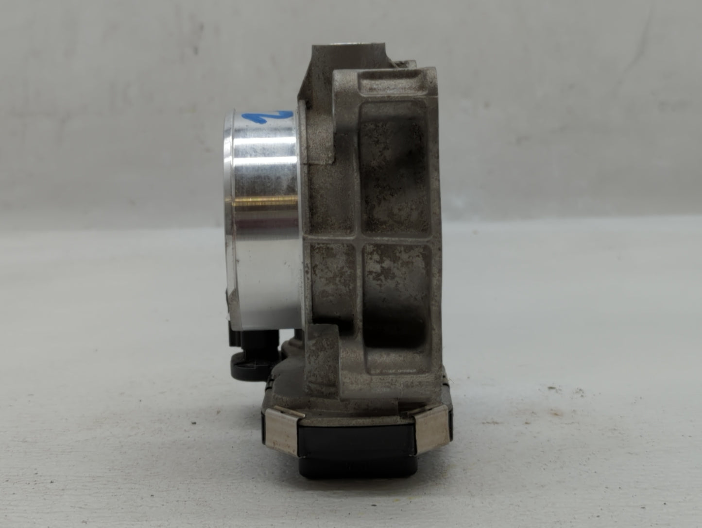 2013-2015 Chevrolet Malibu Throttle Body P/N:12627217DA Fits Fits 2013 2014 2015 2017 2018 2019 2020 OEM Used Auto Parts - O