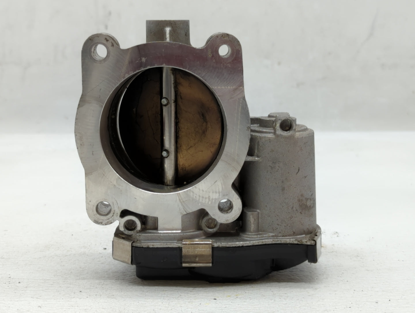 2013-2015 Chevrolet Malibu Throttle Body P/N:12627217DA Fits Fits 2013 2014 2015 2017 2018 2019 2020 OEM Used Auto Parts - O