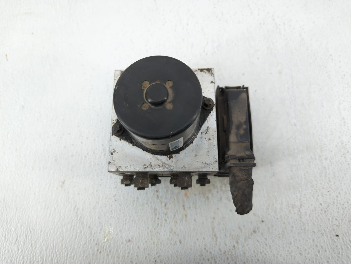 2013-2016 Chevrolet Malibu ABS Pump Control Module Replacement P/N:22863598 Fits Fits 2012 2013 2014 2015 2016 OEM Used Auto