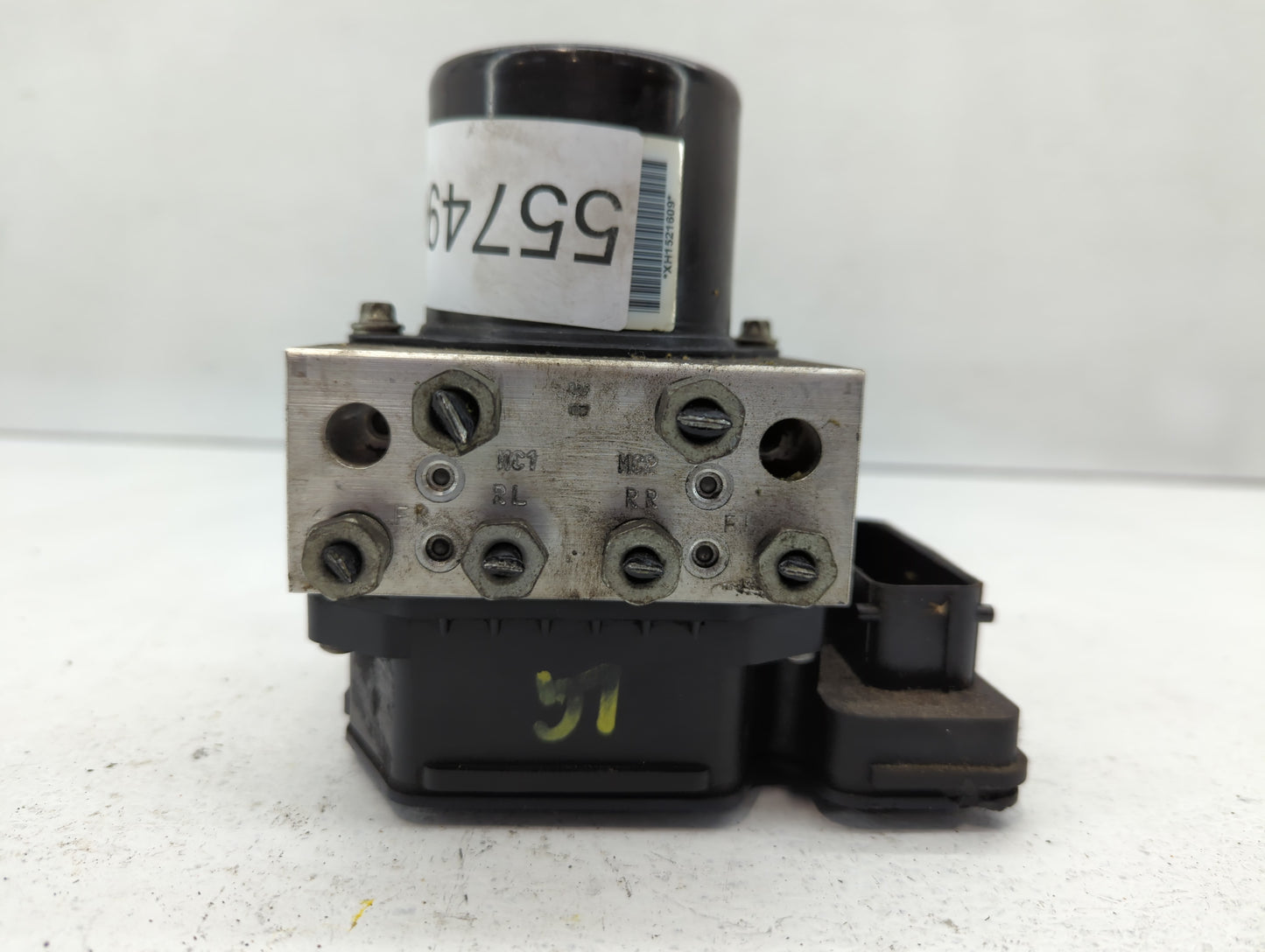 2013-2016 Chevrolet Malibu ABS Pump Control Module Replacement P/N:22863598 Fits Fits 2012 2013 2014 2015 2016 OEM Used Auto