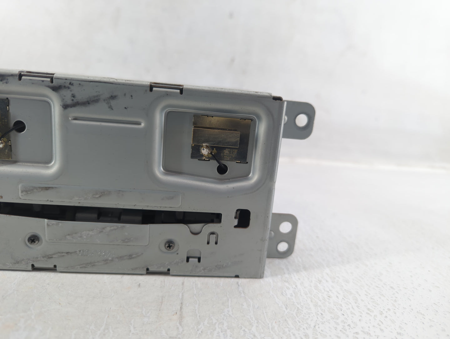 2014-2016 Chevrolet Malibu Radio AM FM Cd Player Receiver Replacement P/N:23184133 Fits Fits 2014 2015 2016 OEM Used Auto Pa