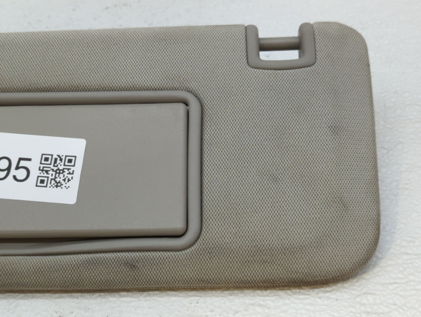 2013-2016 Chevrolet Malibu Sun Visor Shade Replacement Driver Left Mirror Fits Fits 2013 2014 2015 2016 OEM Used Auto Parts 